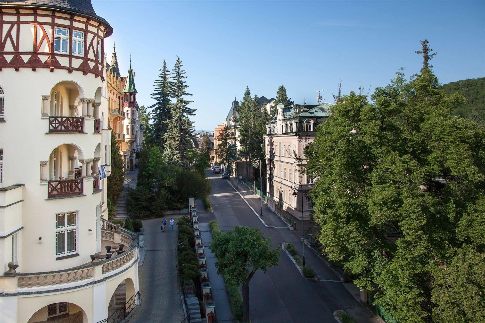 Villa Ritter 卡罗维发利 外观 照片